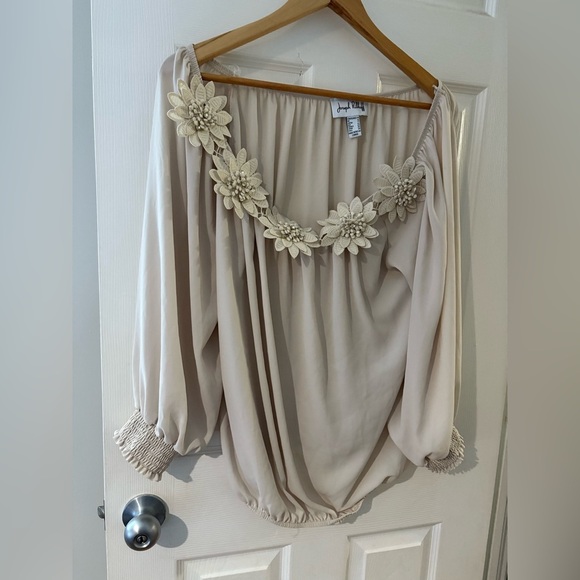 Joseph Ribkoff off shoulder floral champagne blouse size 14 shirt - Picture 4 of 13